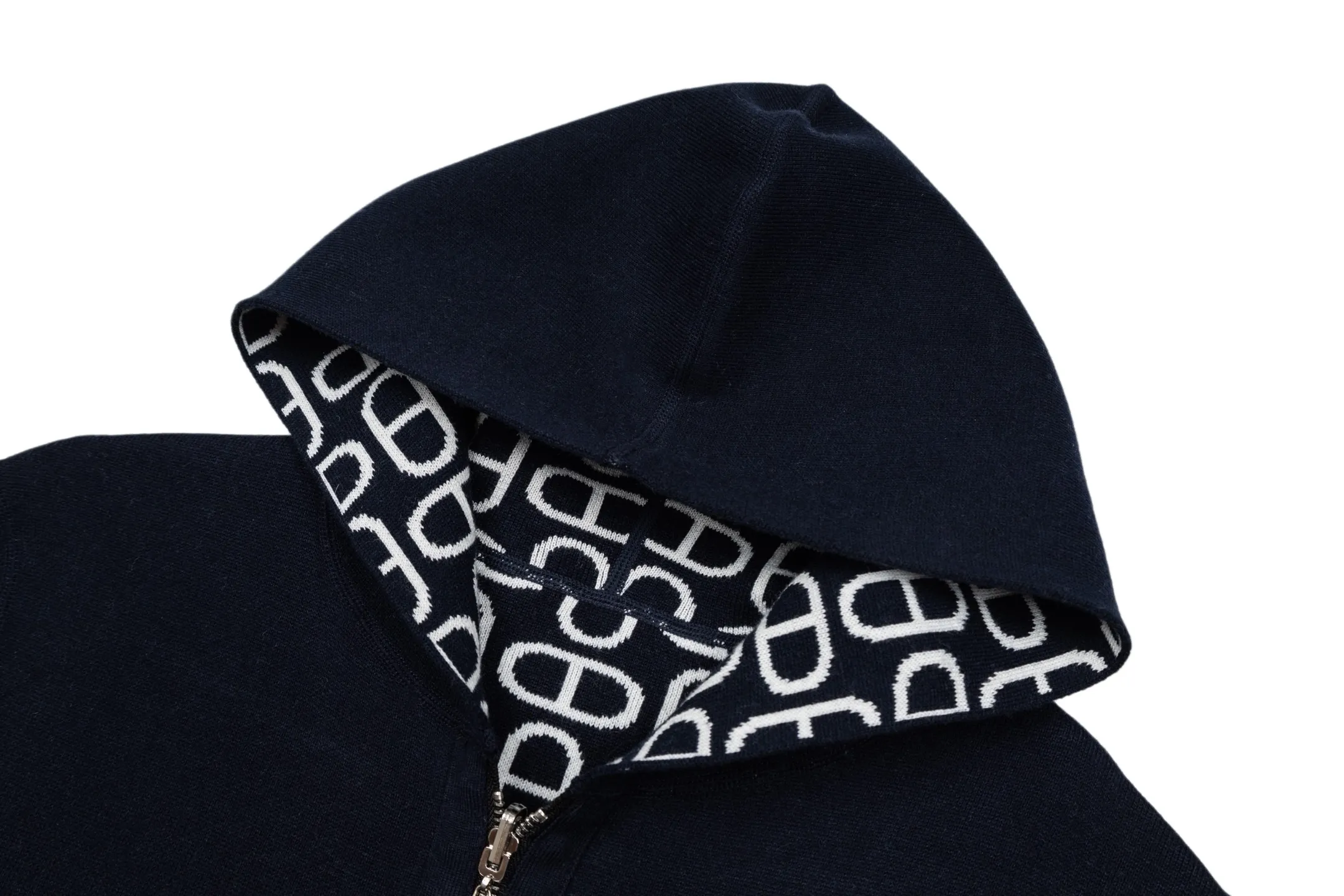 Hermes 26FW ， ， ， 。 Navy Blue ， ； Classic ，Retro ， 。 ， Breathable， 。Classic ， ， 。 ， ， 。 ， 。 ， ， 。 ， 。 ， ， 。 Size:S-M-L